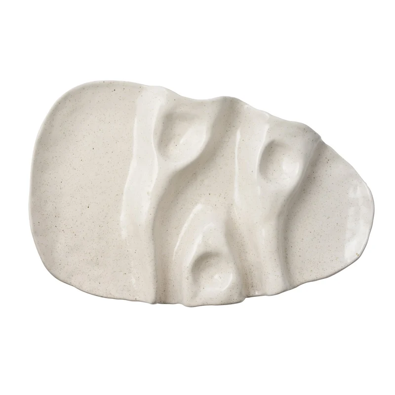 Milinia bricka 41x26.5x5 cm.