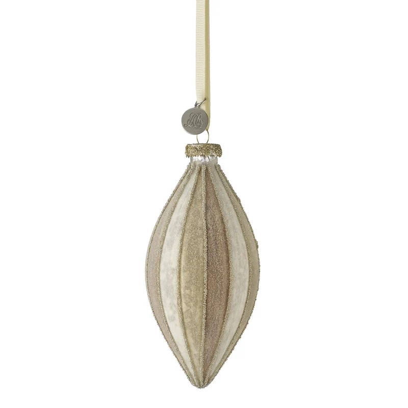 Nomillia ornament 6x6x13 cm.