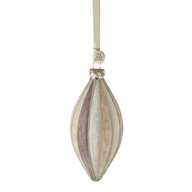 Nomillia ornament 6x6x13 cm.