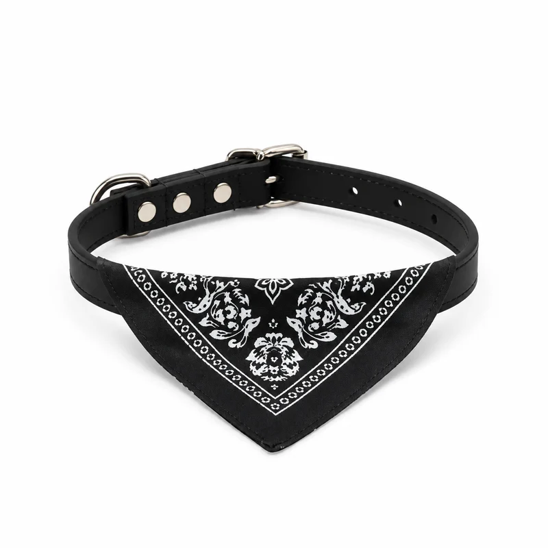 Halsbånd med bandana for hund – flere farger, 4 størrelser (S–XL)
