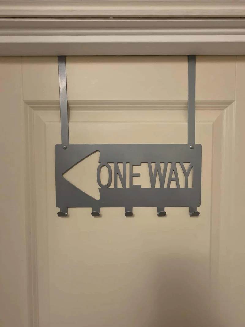 Dørhenger ONEWAY i stål 30 x 33 cm