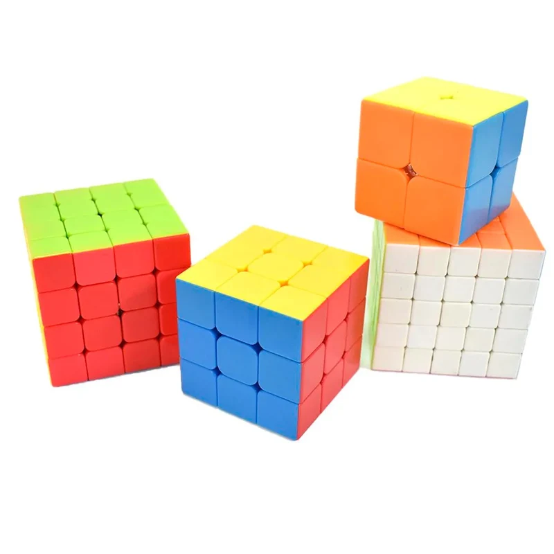 IQ Kubesett 4 Kuber - High Speed | Sort/Hvit