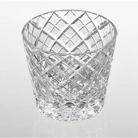KAGAMI Kristall Edo Kiriko Sake Glas Yarai Kasane T709-1564