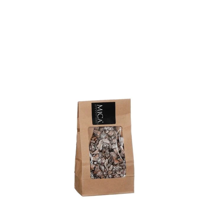 Små bitar av kork med silver glitter