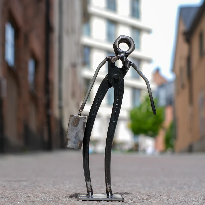 The Traveller – metallkonst
