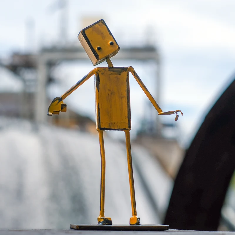 Metallfigur - Roboten “Blinky”