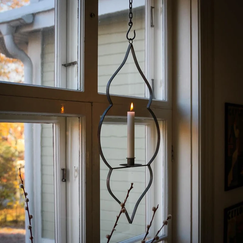 Hängande tempel-ljusstake