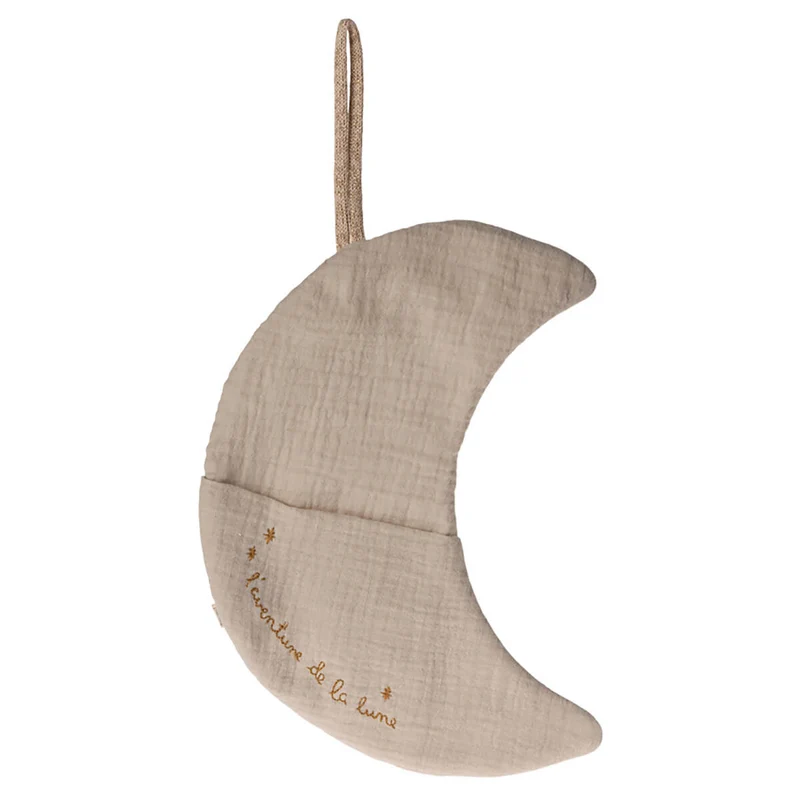 Hanging Embroidred Moon L'aventure de la lune by Maileg