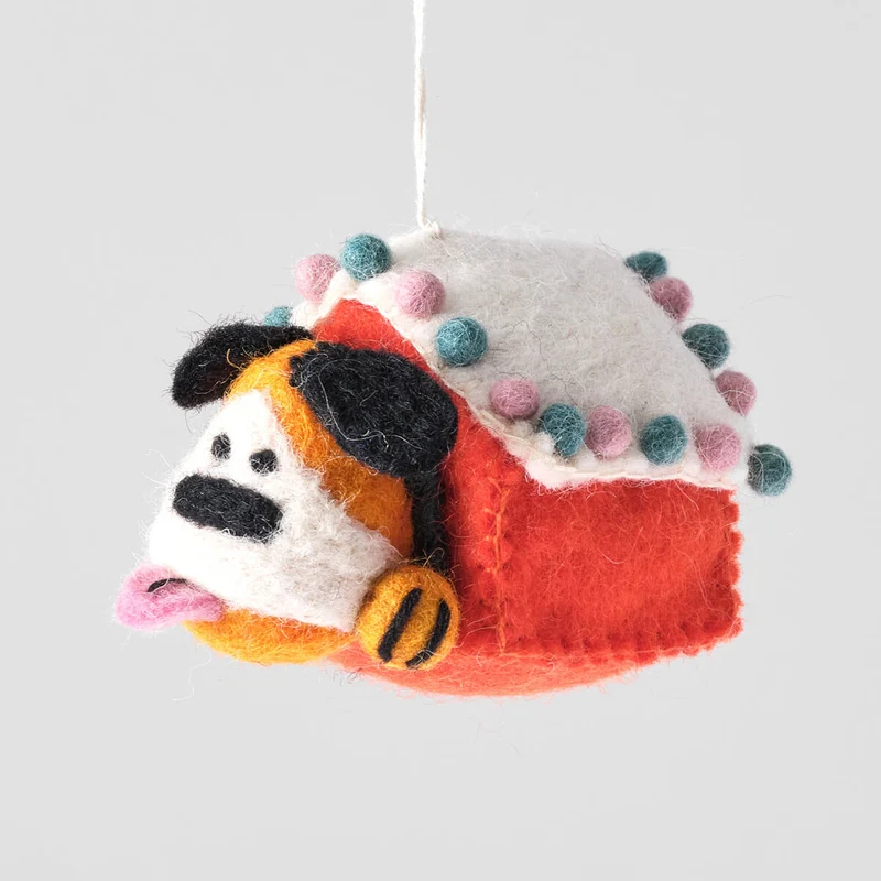 Roger Doghouse Felt Decoration by Wrap