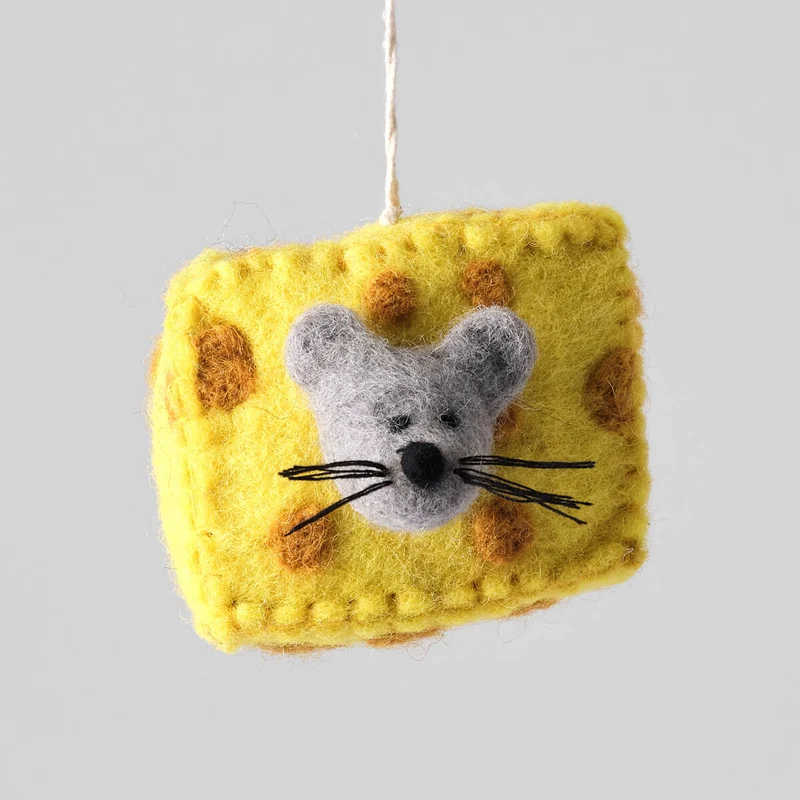 Mouse Felt Decoration by Wrap